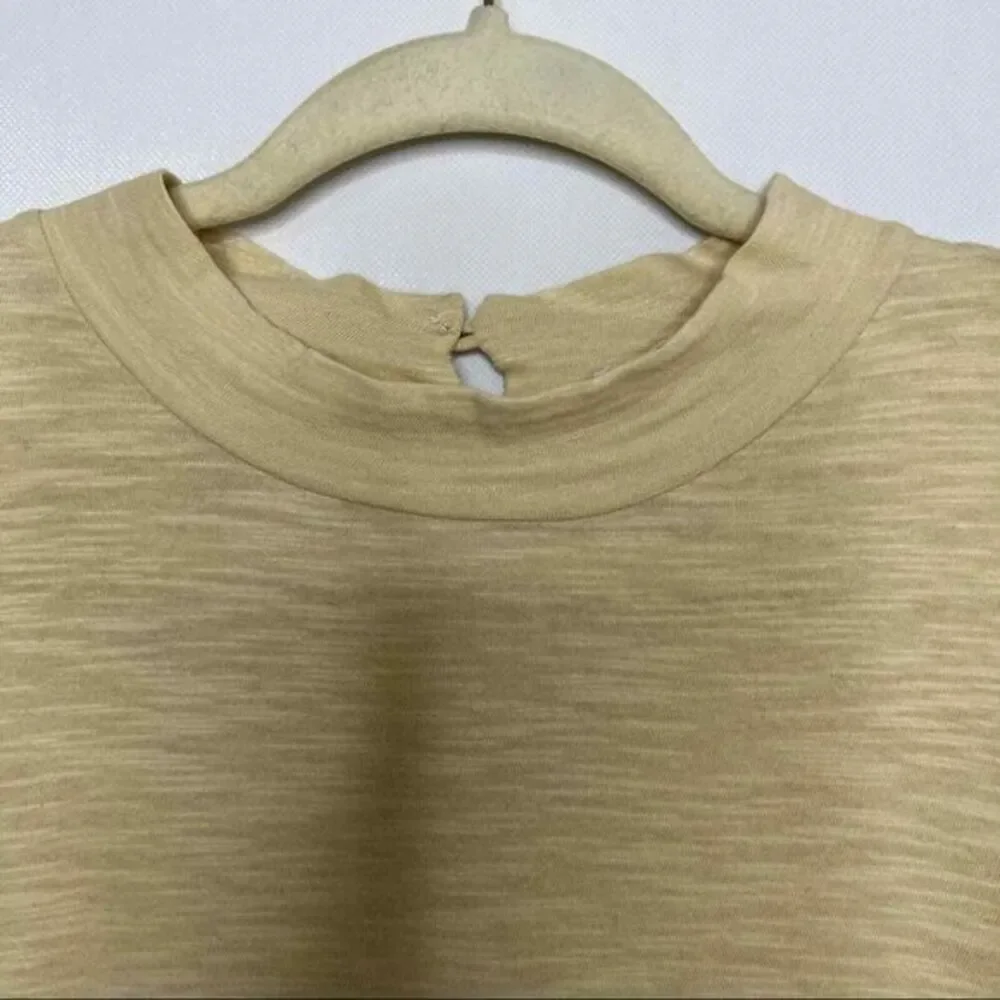 We The‎ Free Womens Small Top Beige Long Sleeve with Lace Cuff Detail Boho Chic - Picture 7 of 8